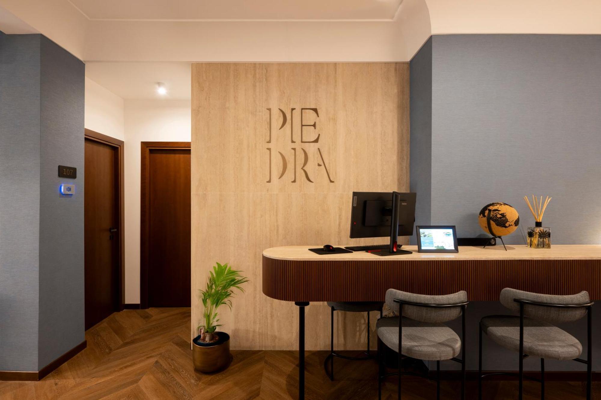 Boutique Hotel Piedra Rome City Centre エクステリア 写真